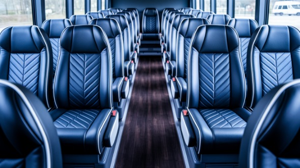 norwalk 18 passenger minibus rental