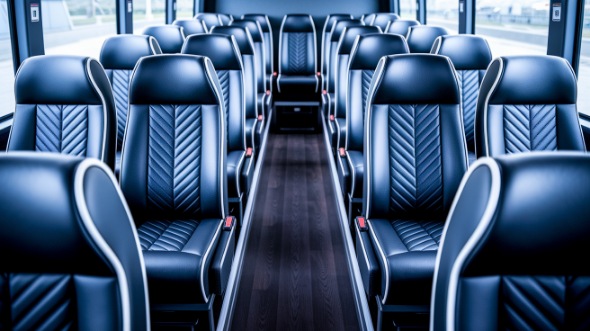 norwalk 25 passenger minibus rental
